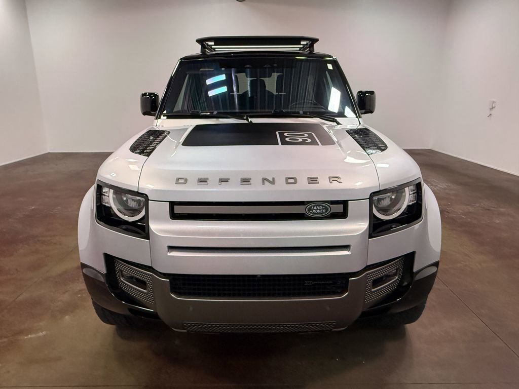 Used 2022 Land Rover Defender 90 X-Dynamic S AWD/4WD image 38