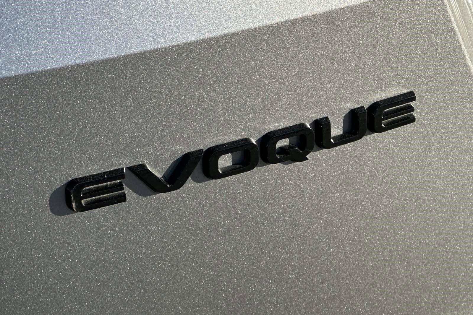 Used 2024 Land Rover Range Rover Evoque Dynamic SE image 20