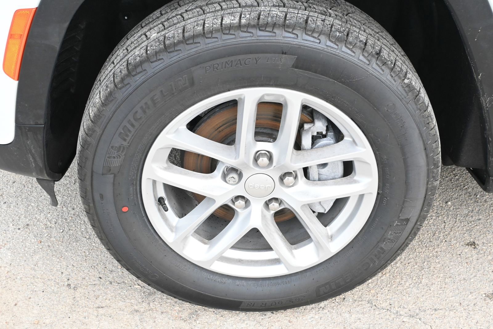 New 2026 Jeep Grand Cherokee Laredo X image 7