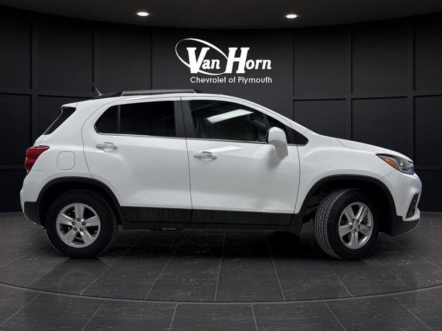 Used 2019 Chevrolet Trax LT w/ LT Convenience Package AWD/4WD image 2