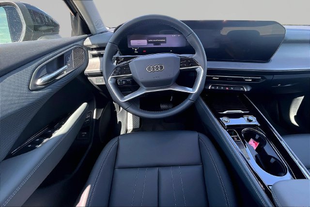 New 2026 Audi Q3 quattro 2.0T AWD/4WD image 5