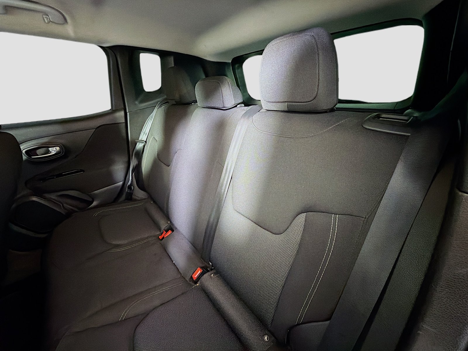 Used 2020 Jeep Renegade Sport FWD image 22
