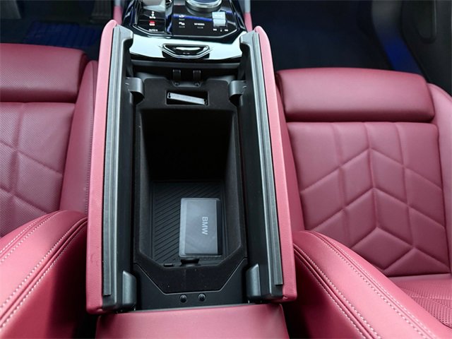 Certified 2025 BMW i5 xDrive40 w/ M Sport Package image 33