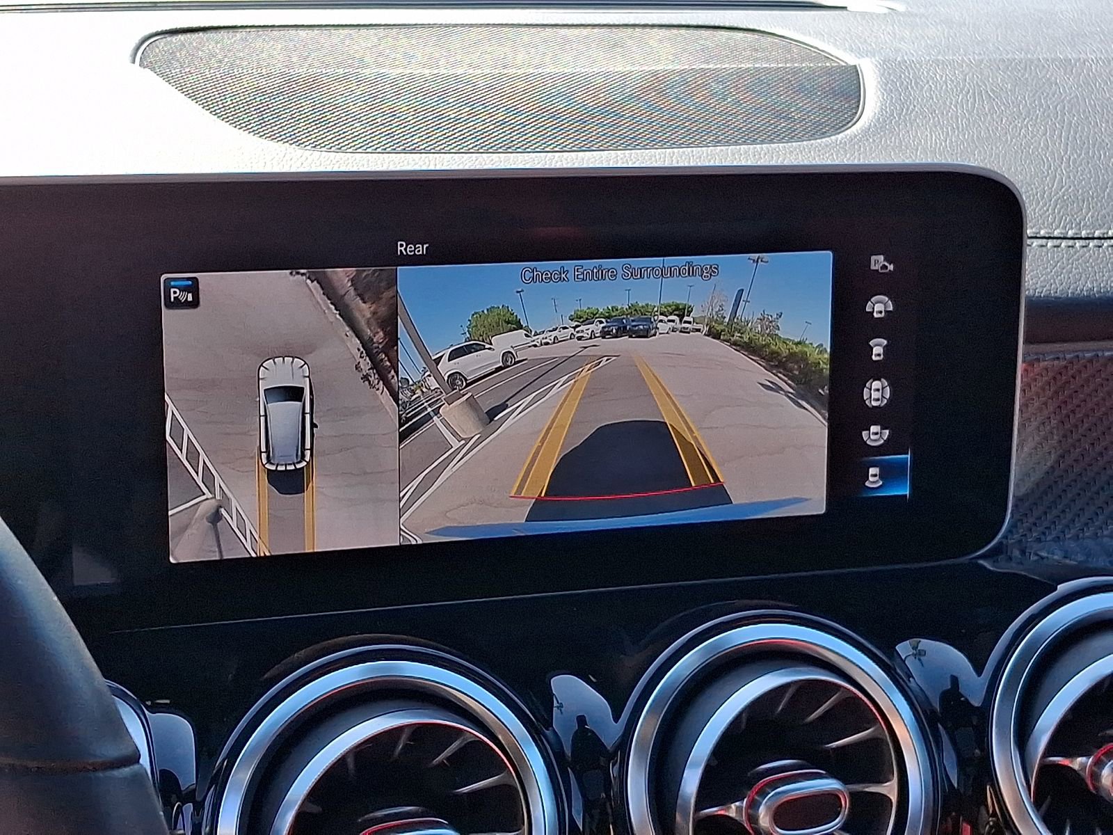 Certified 2021 Mercedes-Benz GLB 250 4MATIC image 19
