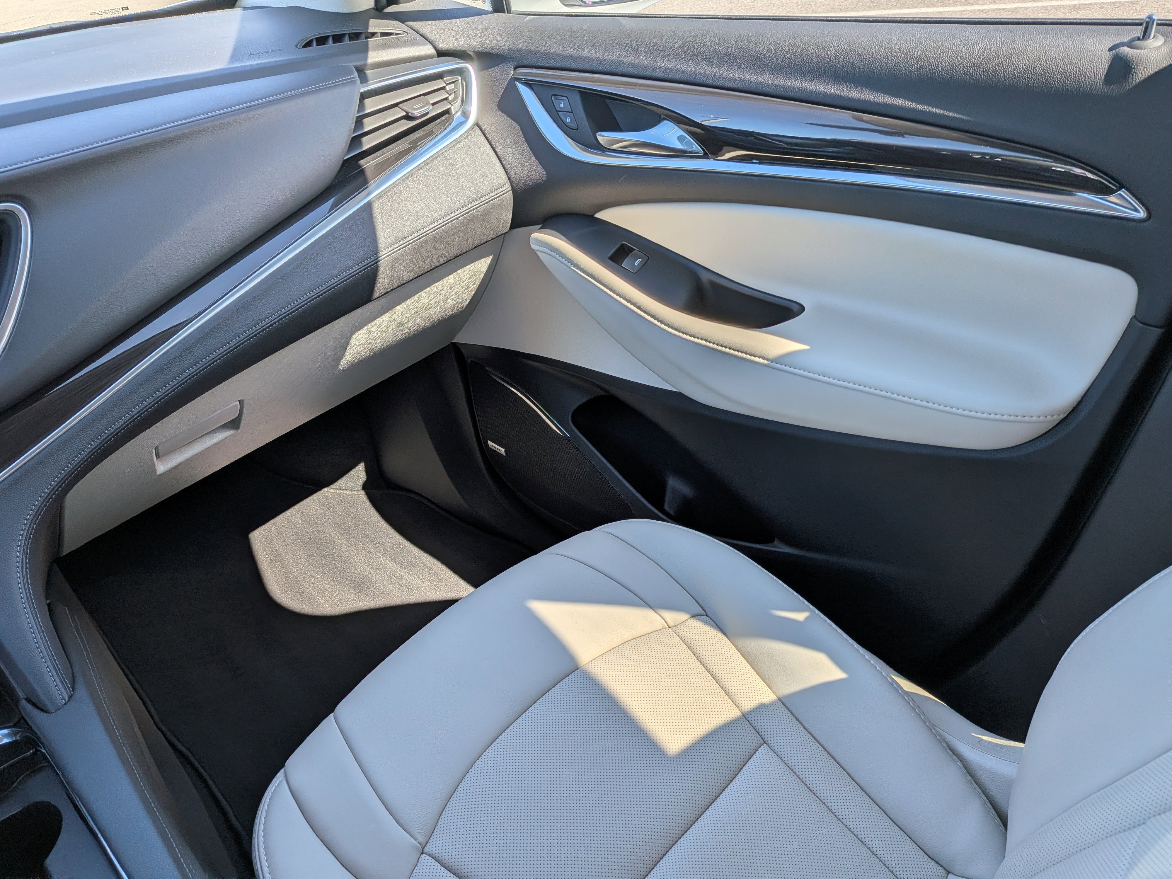 Certified 2023 Buick Enclave Premium image 15