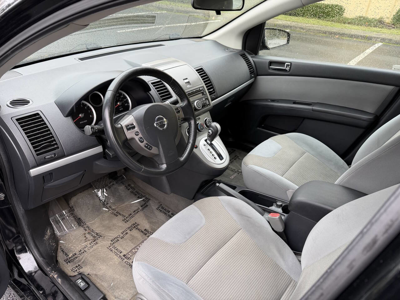 Used 2010 Nissan Sentra 2.0 SR w/ Convenience Pkg image 12