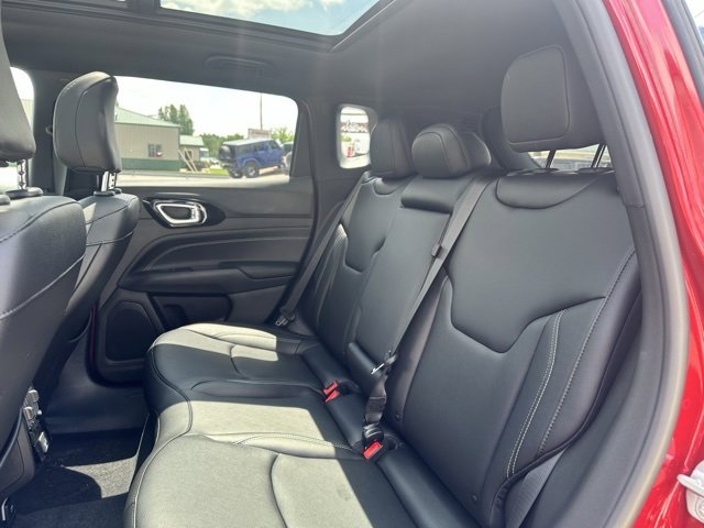 New 2024 Jeep Compass Limited w/ High Altitude Package image 18