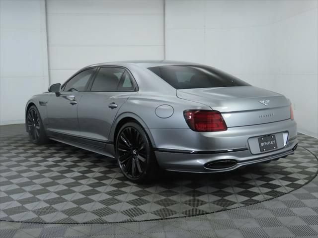 Used 2025 Bentley Flying Spur Plug-In Hybrid AWD/4WD image 7