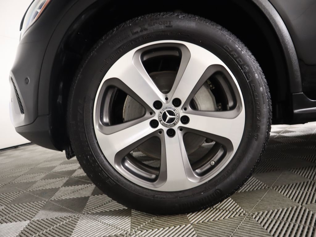 Used 2021 Mercedes-Benz GLC 300 4MATIC Coupe image 30