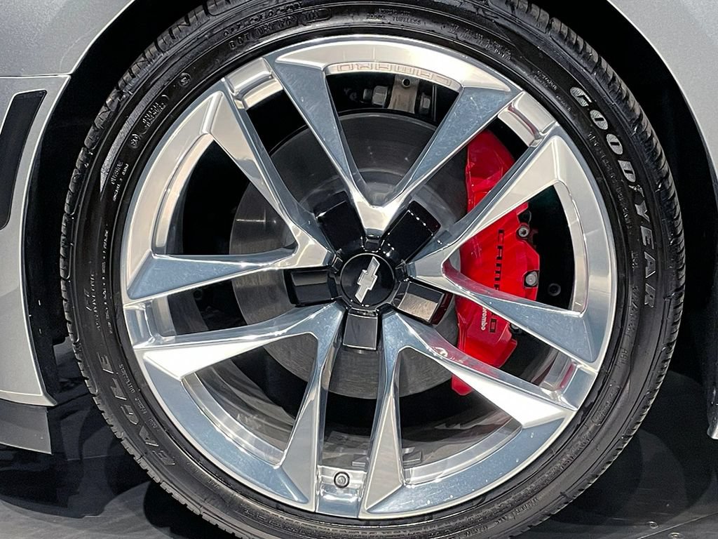 Used 2024 Chevrolet Camaro LT w/ RS Package RWD image 13