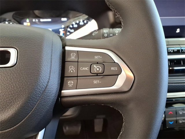 New 2026 Jeep Compass Limited image 18