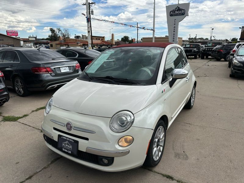 Used 2012 FIAT 500 Lounge w/ Luxury Leather Pkg FWD image 3