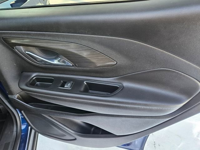 Used 2022 GMC Terrain SLT w/ LPO, Floor Liner Package image 15