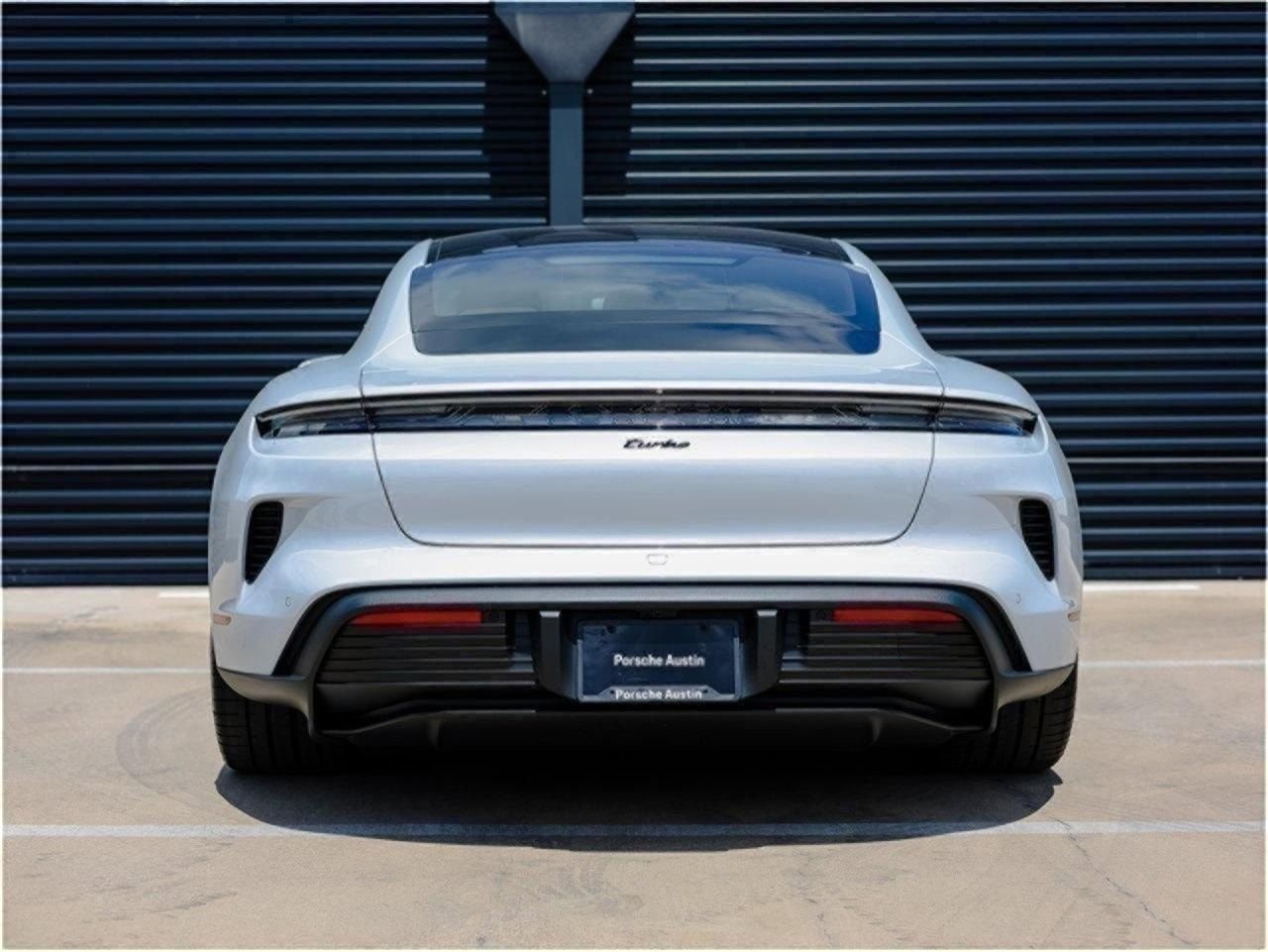 New 2025 Porsche Taycan Turbo image 6