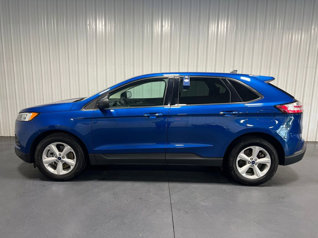 Used 2022 Ford Edge SE w/ Cargo Accessory Package image 16
