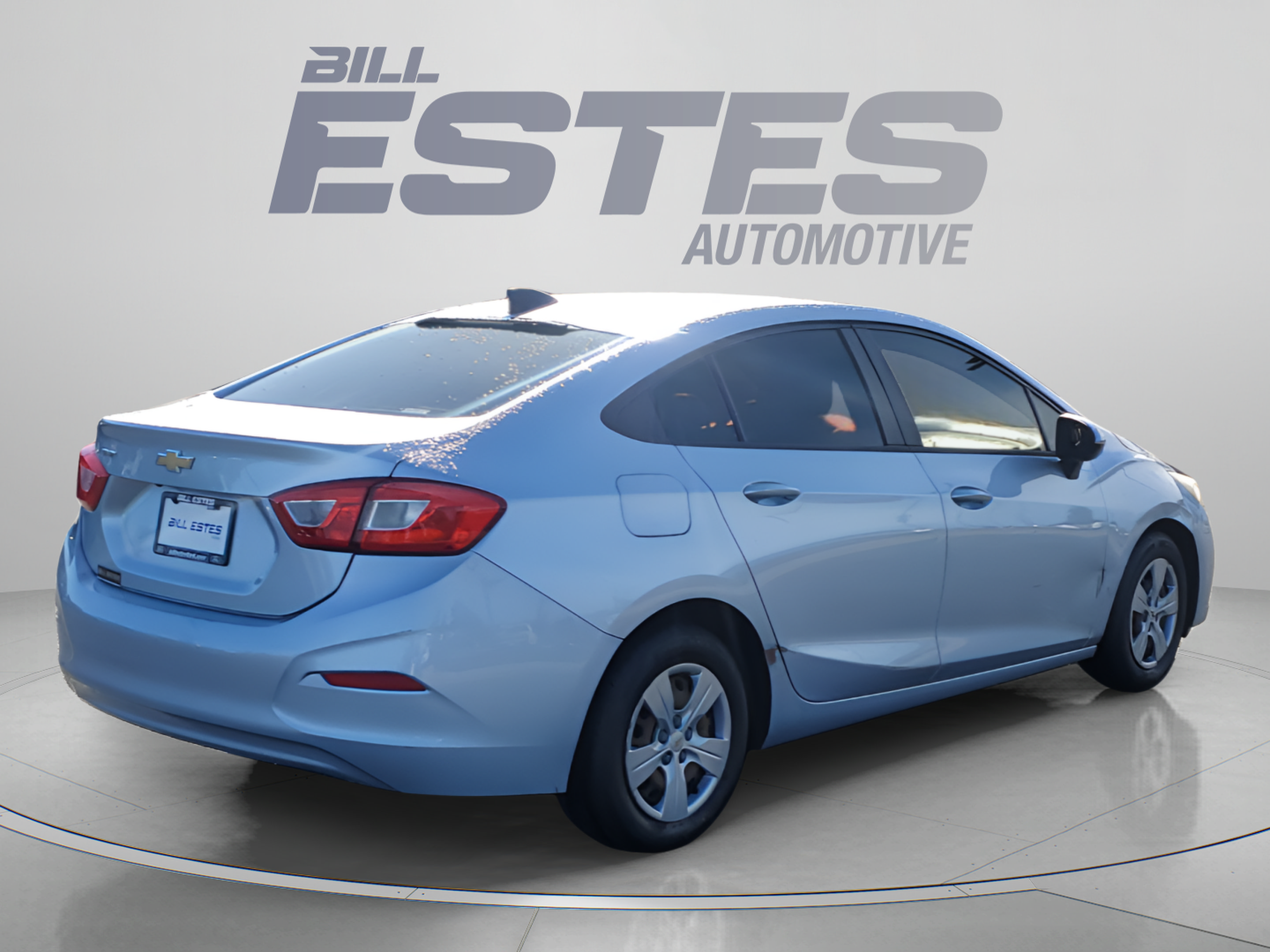 Used 2018 Chevrolet Cruze LS FWD image 4