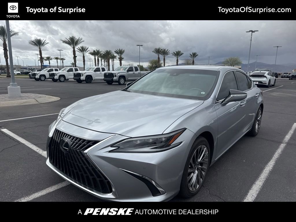 Used 2024 Lexus ES 300h w/ Accessory Package (Z1) image 1