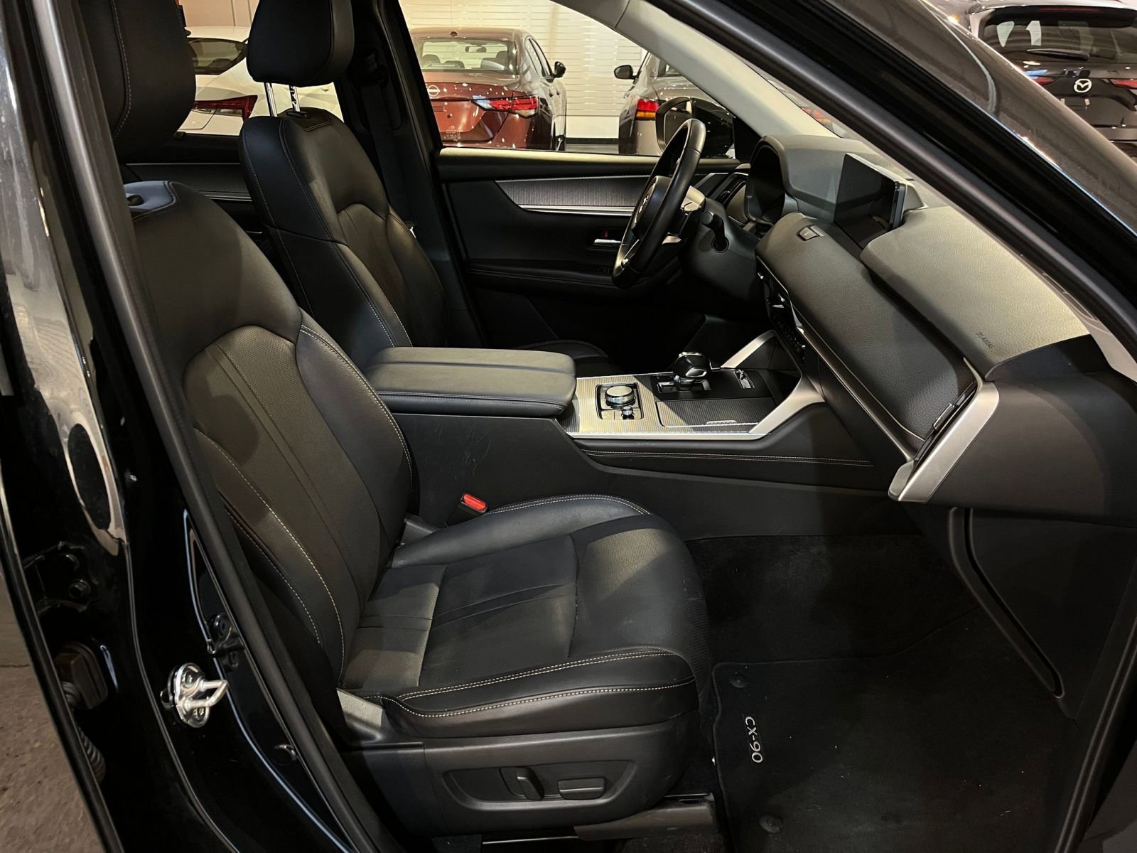 Used 2025 MAZDA CX-90 3.3 Turbo w/ Preferred Package image 37