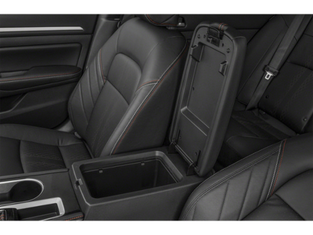 New 2025 Nissan Altima 2.5 SR w/ SR Premium Package AWD/4WD image 11