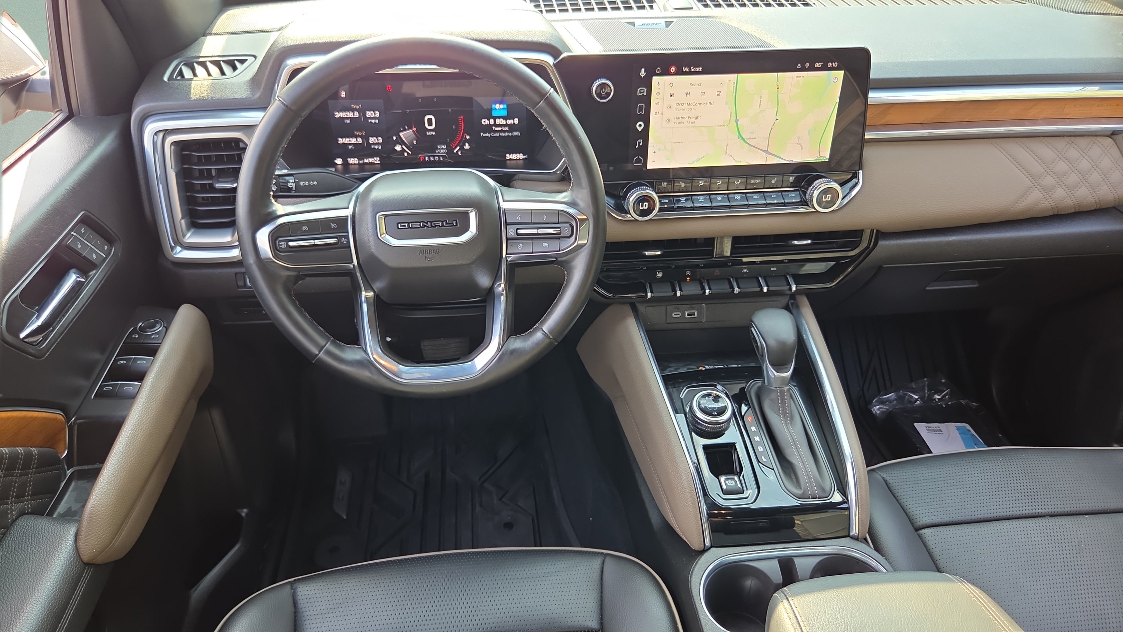 Used 2023 GMC Canyon Denali AWD/4WD image 11