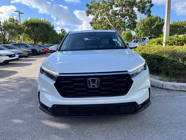Used 2024 Honda CR-V EX image 2