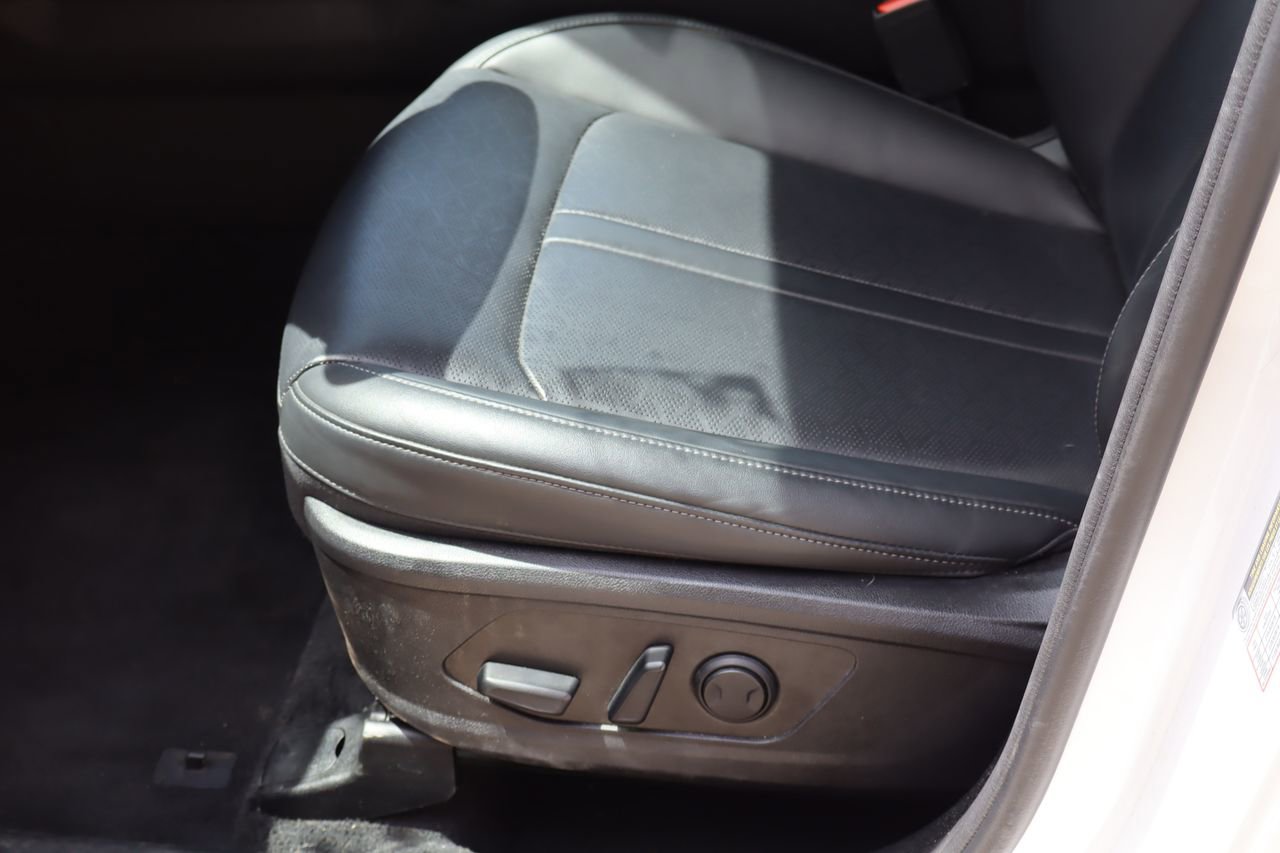 Used 2023 Kia Sorento EX FWD image 15
