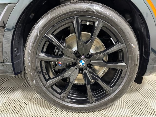 New 2027 BMW X7 xDrive40i w/ M Sport Package AWD/4WD image 19