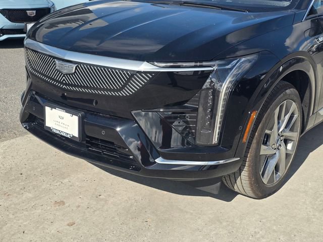 New 2026 Cadillac Optiq Luxury 1 RWD image 10