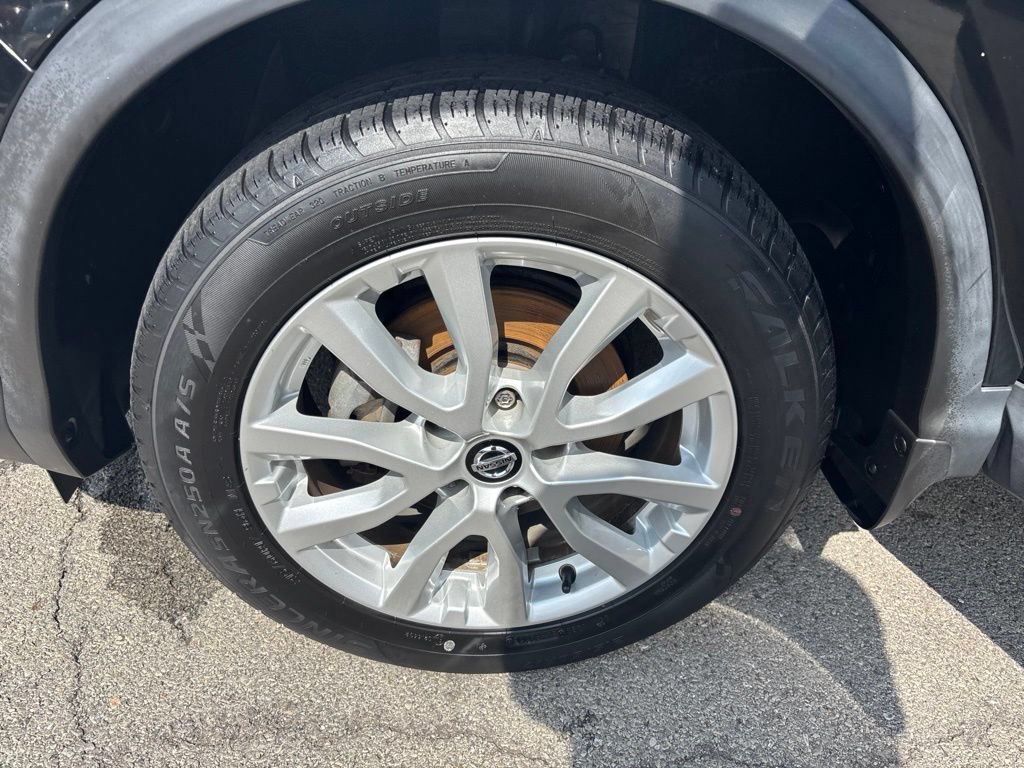Used 2020 Nissan Rogue Sport S w/ Appearance Package AWD/4WD image 11