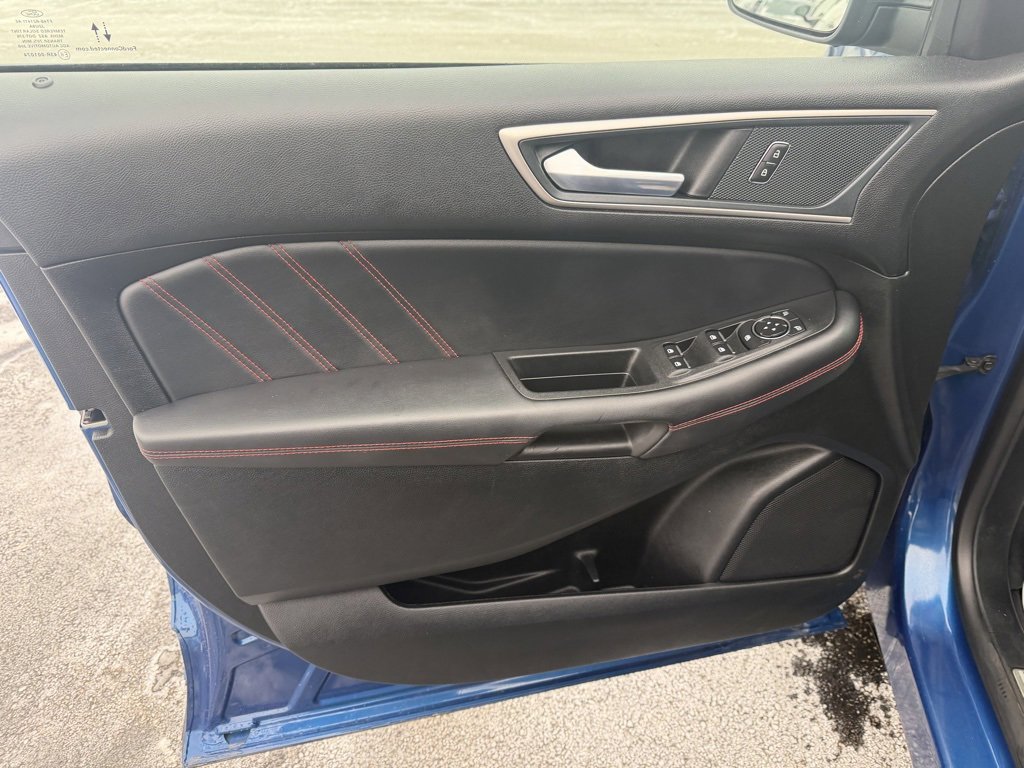 Used 2024 Ford Edge ST-Line image 27