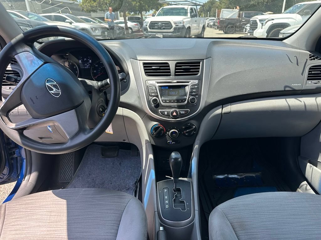 Used 2017 Hyundai Accent SE FWD image 8