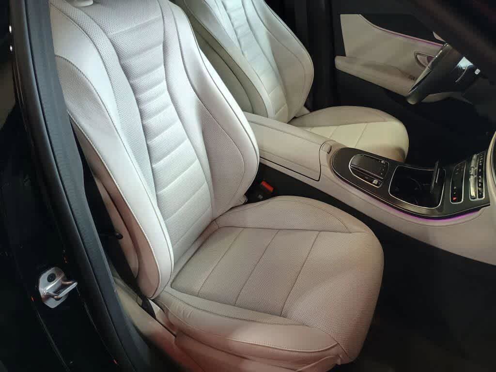 Used 2023 Mercedes-Benz E 350 4MATIC Sedan image 26
