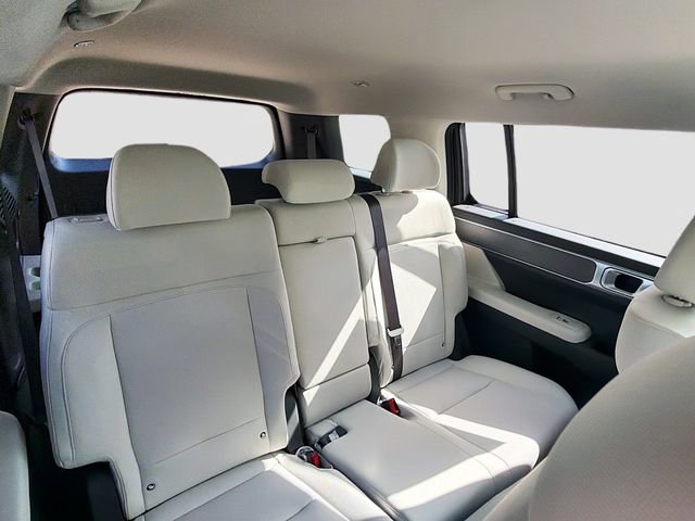 New 2026 Hyundai Santa Fe SE FWD image 25