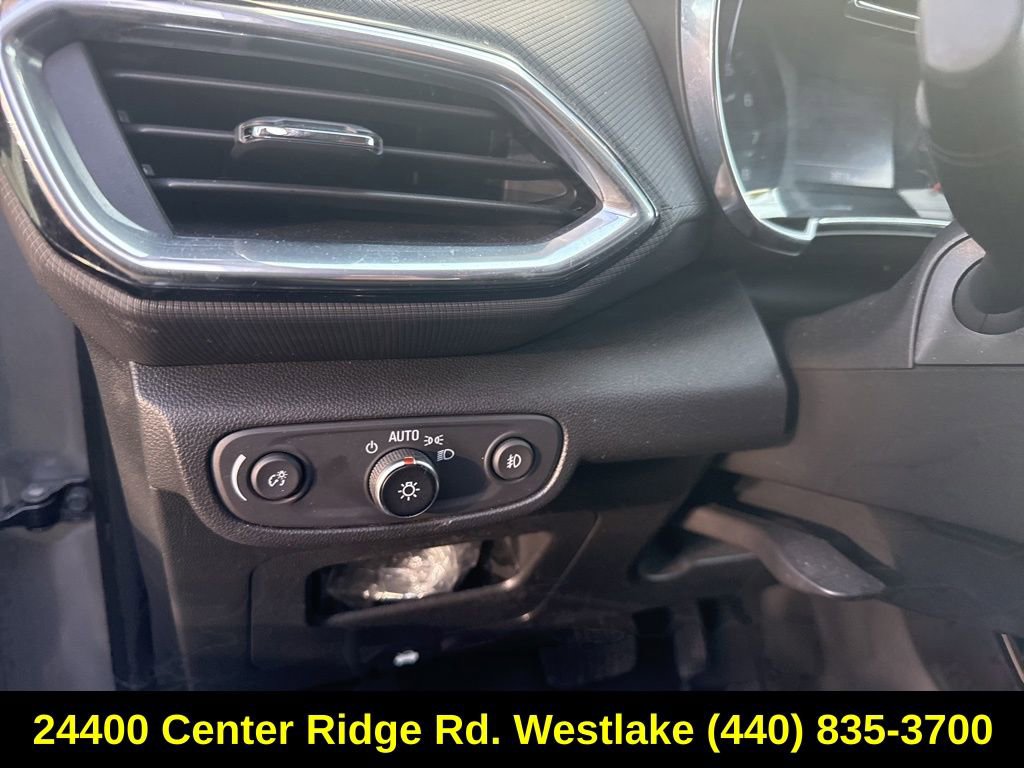 Used 2023 Chevrolet TrailBlazer LT w/ Convenience Package AWD/4WD image 16