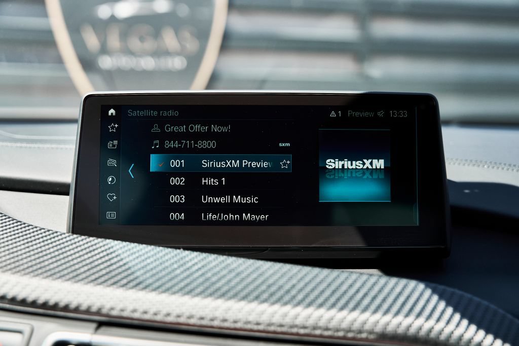 Used 2019 BMW i8 Coupe AWD/4WD image 64
