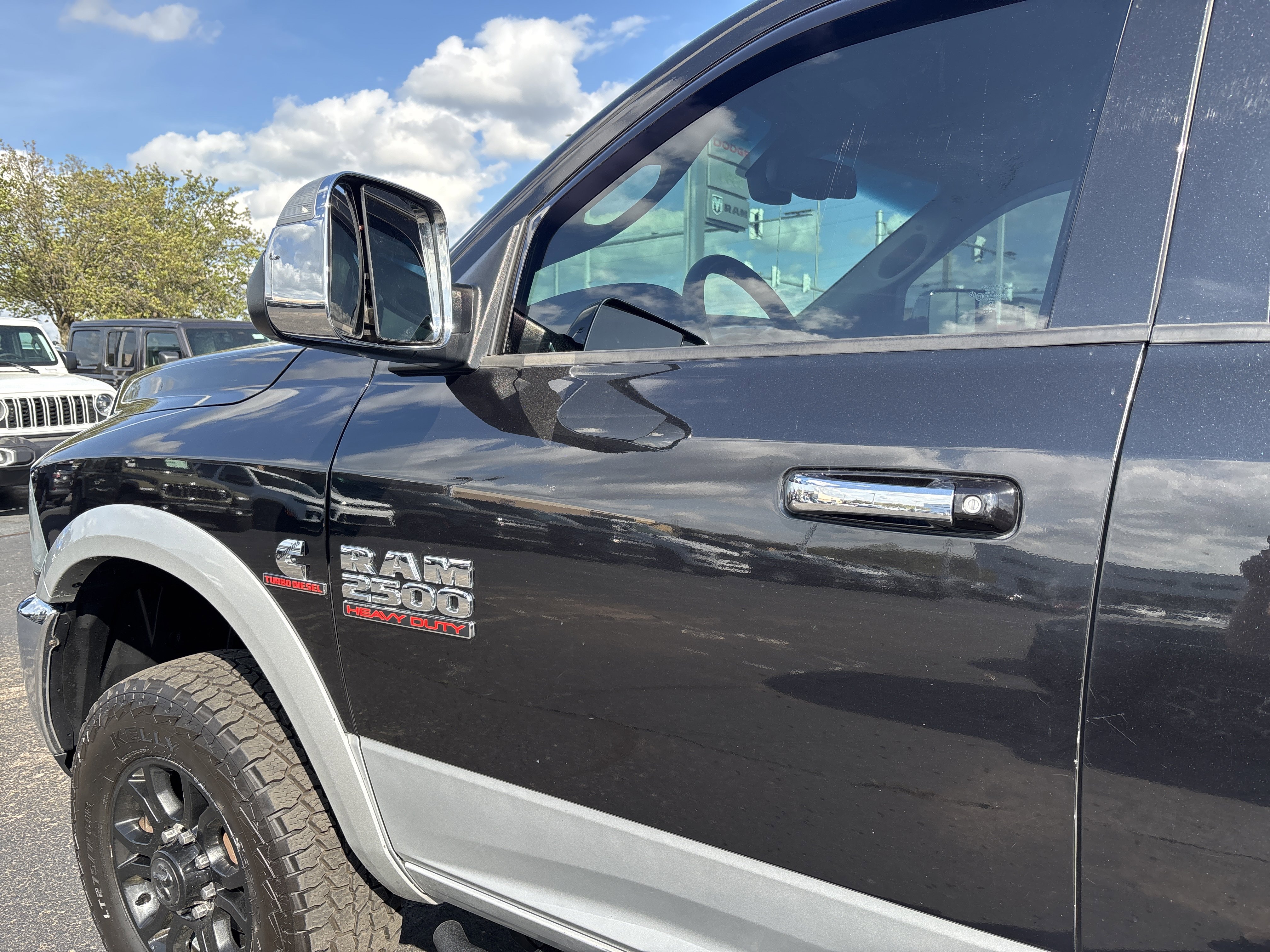 Used 2015 RAM 2500 Laramie image 14