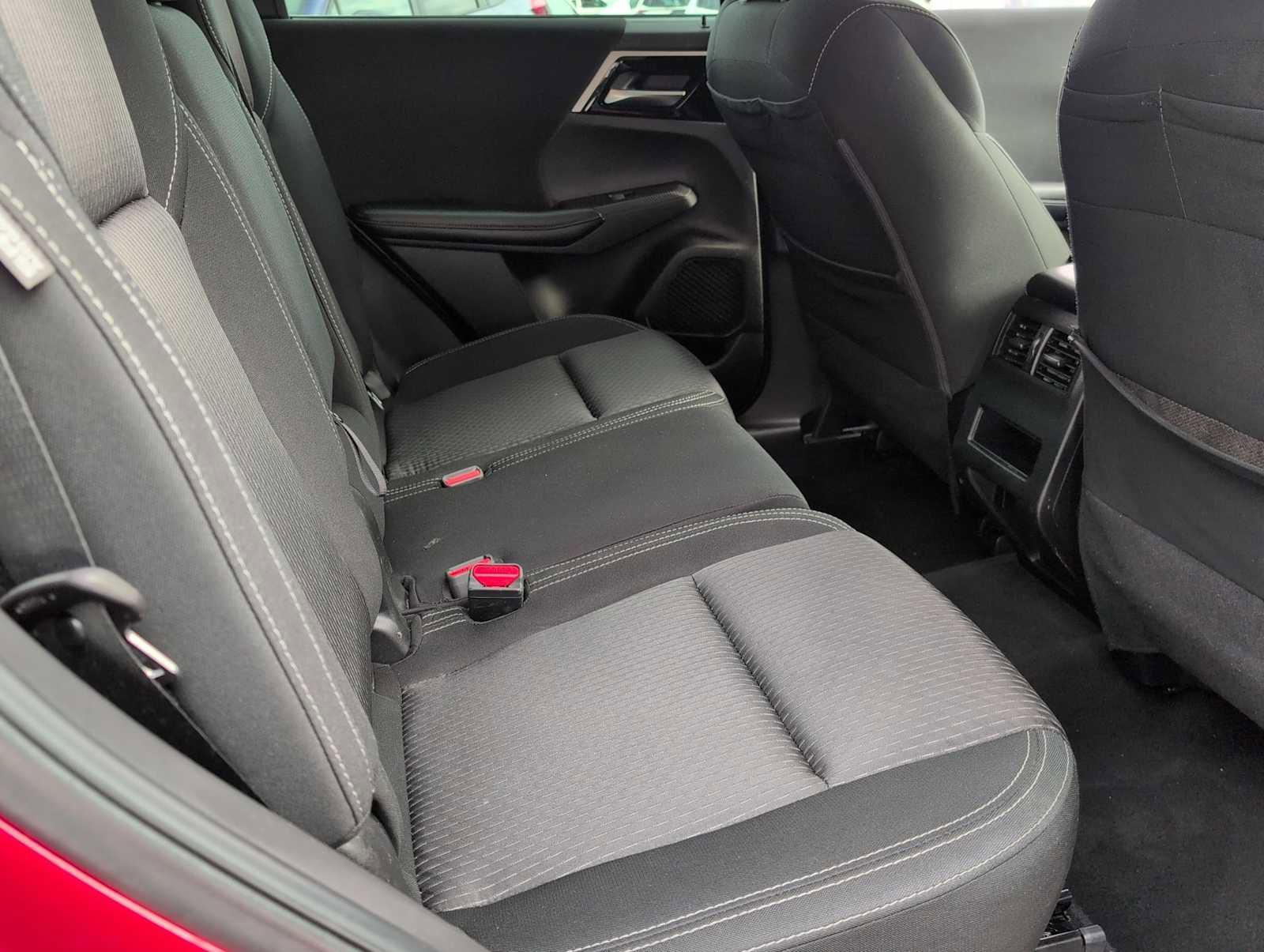 Used 2022 Mitsubishi Outlander ES image 20