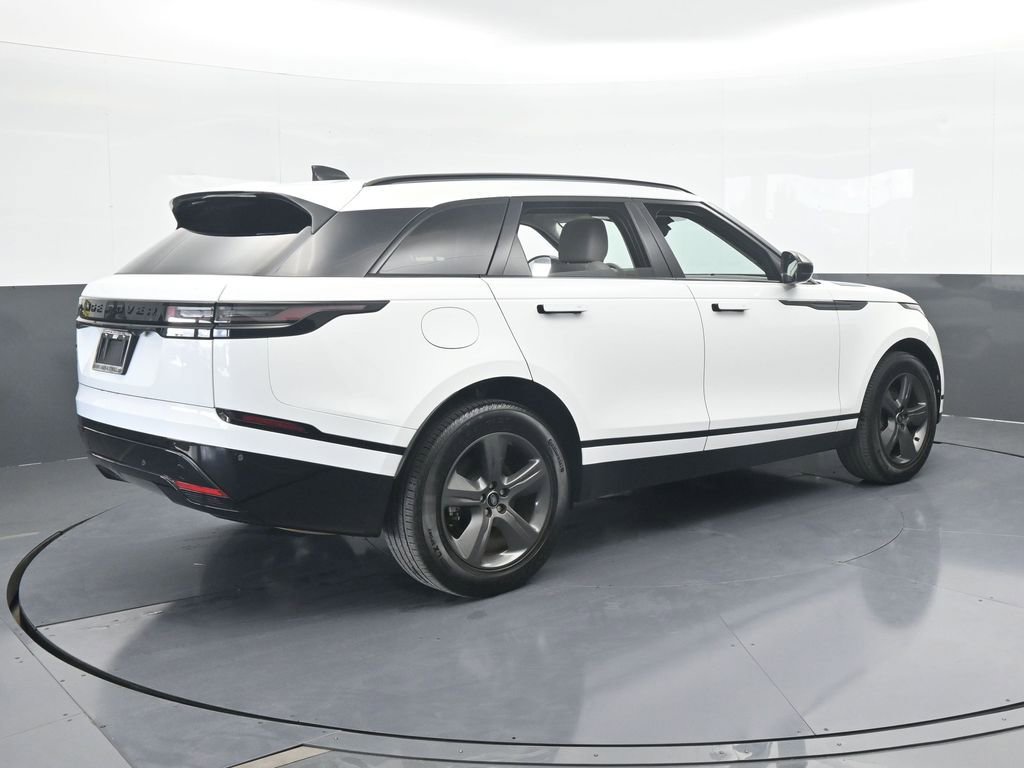 Used 2025 Land Rover Range Rover Velar Dynamic SE image 6