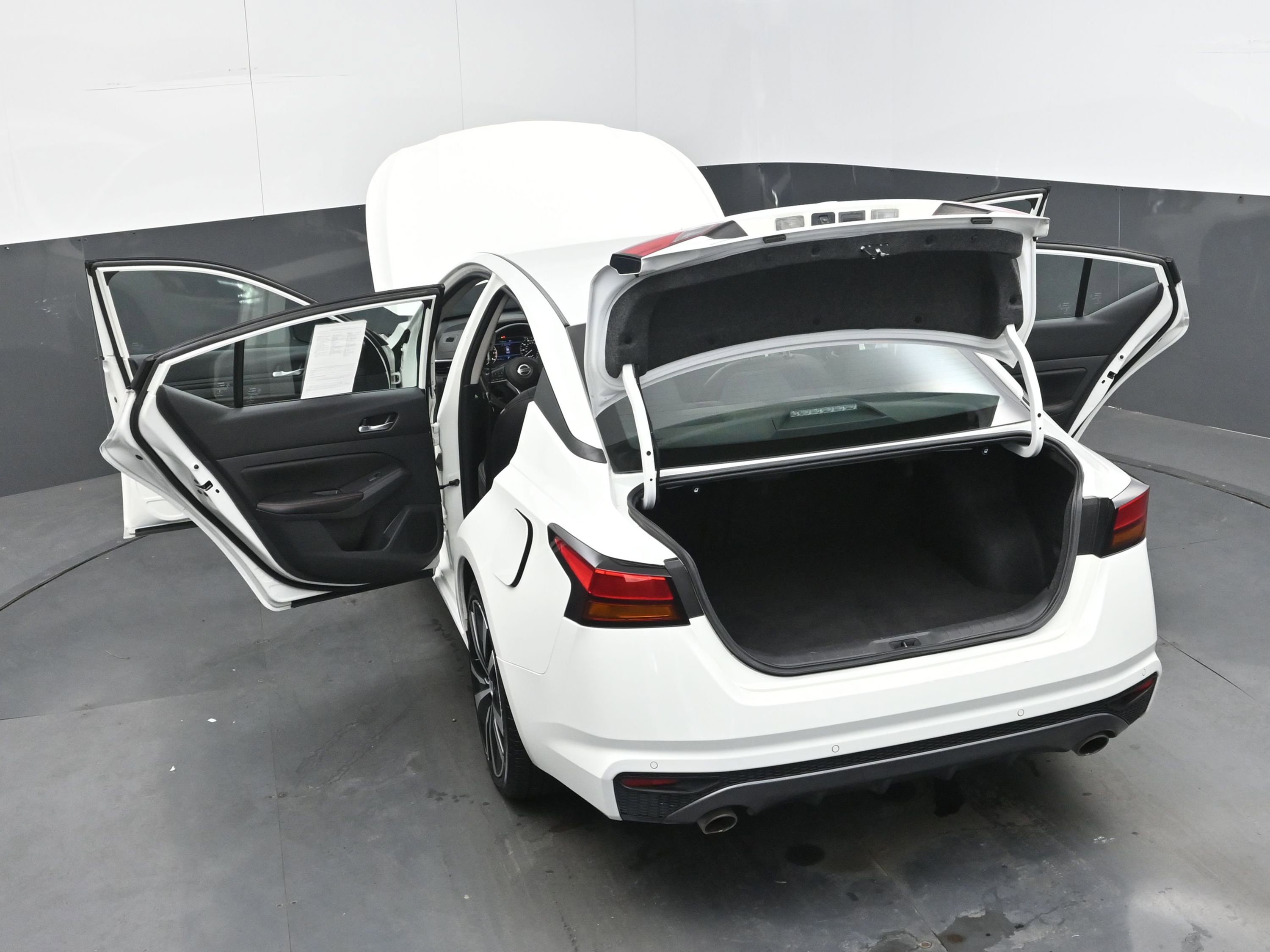 Used 2022 Nissan Altima 2.5 SR image 42