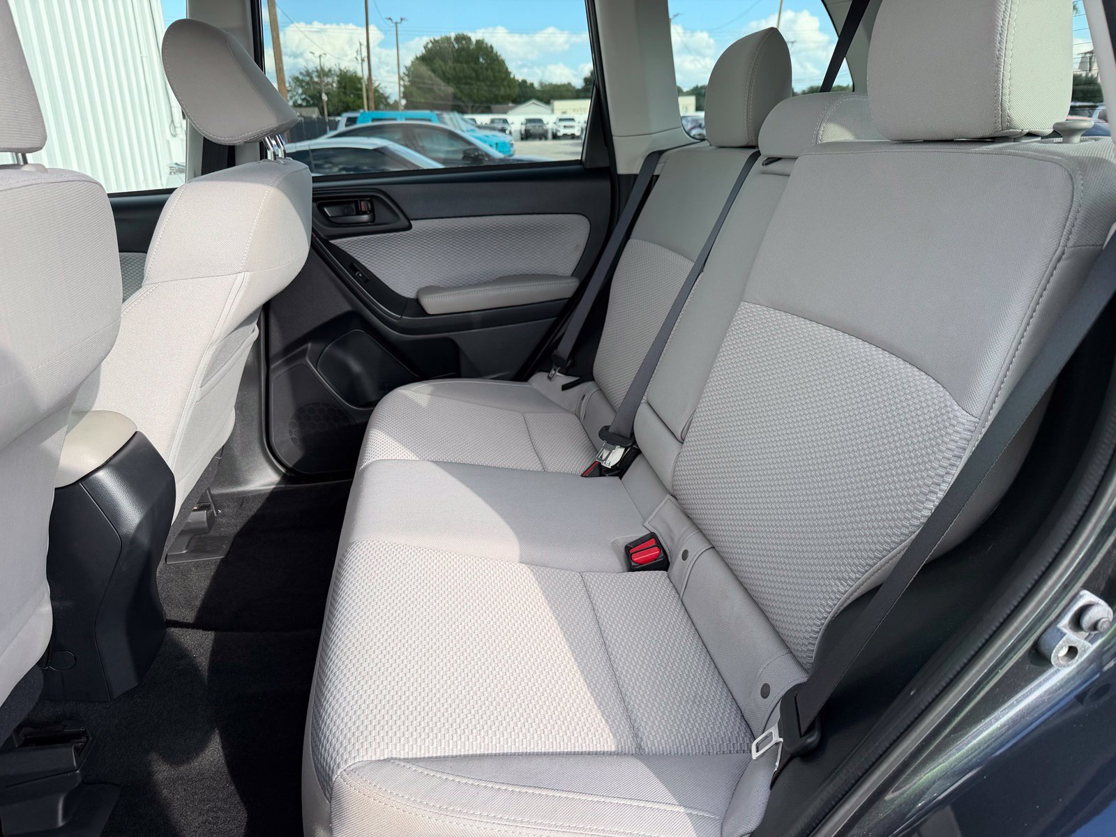 Used 2018 Subaru Forester 2.5i Premium AWD/4WD image 30