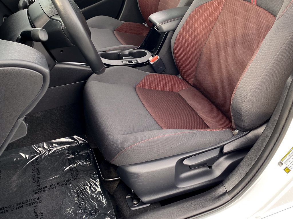 Certified 2025 Toyota Corolla SE FWD image 19