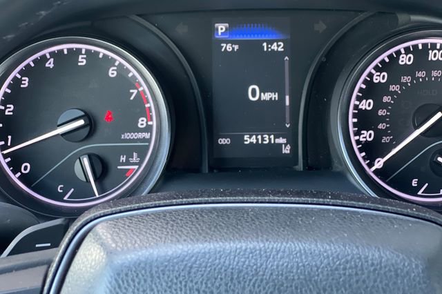 Used 2024 Toyota Camry SE image 31