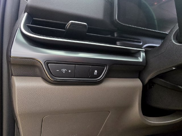 Used 2025 Kia Carnival FWD image 19
