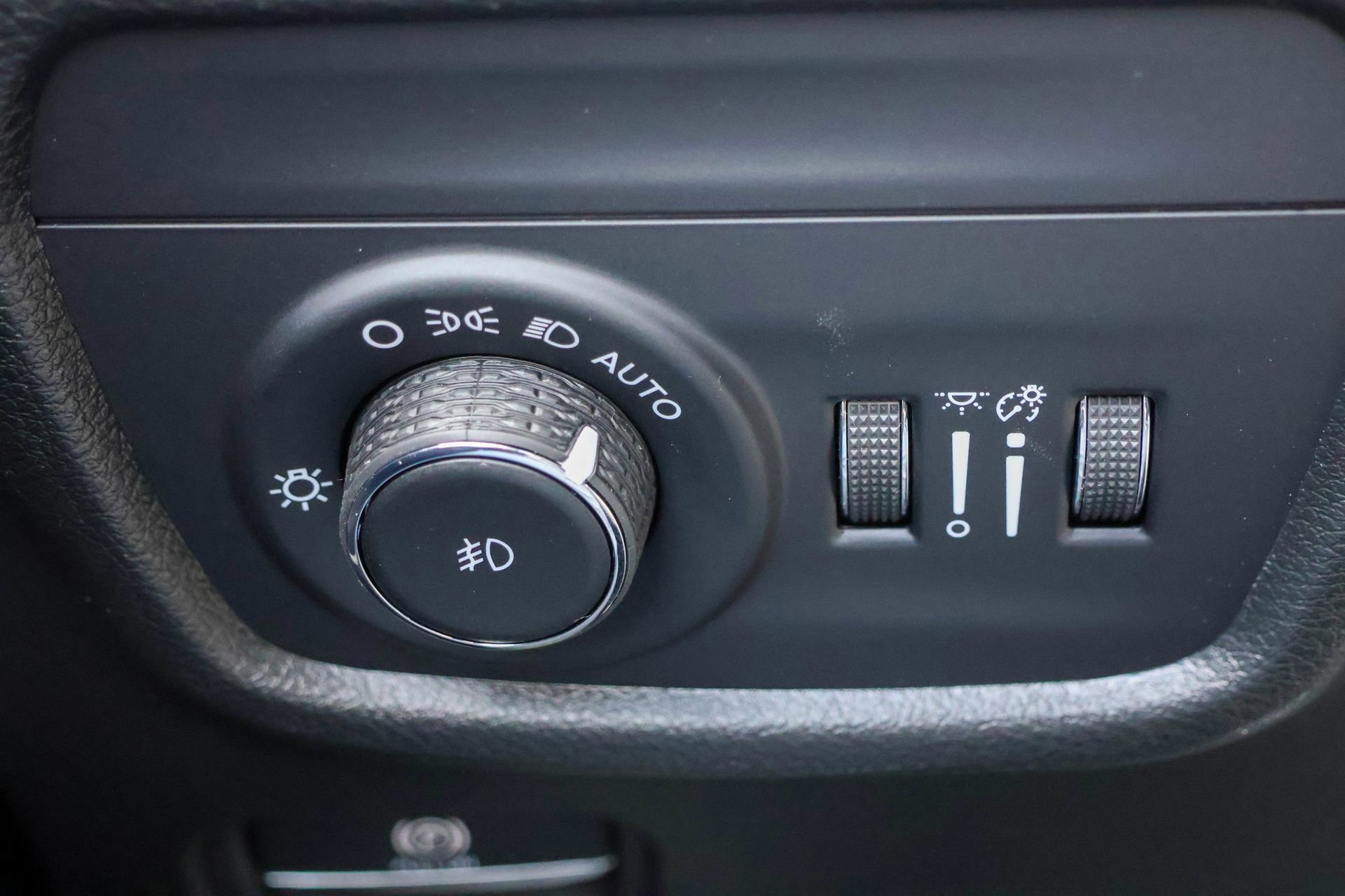 New 2026 Jeep Grand Cherokee Limited image 29