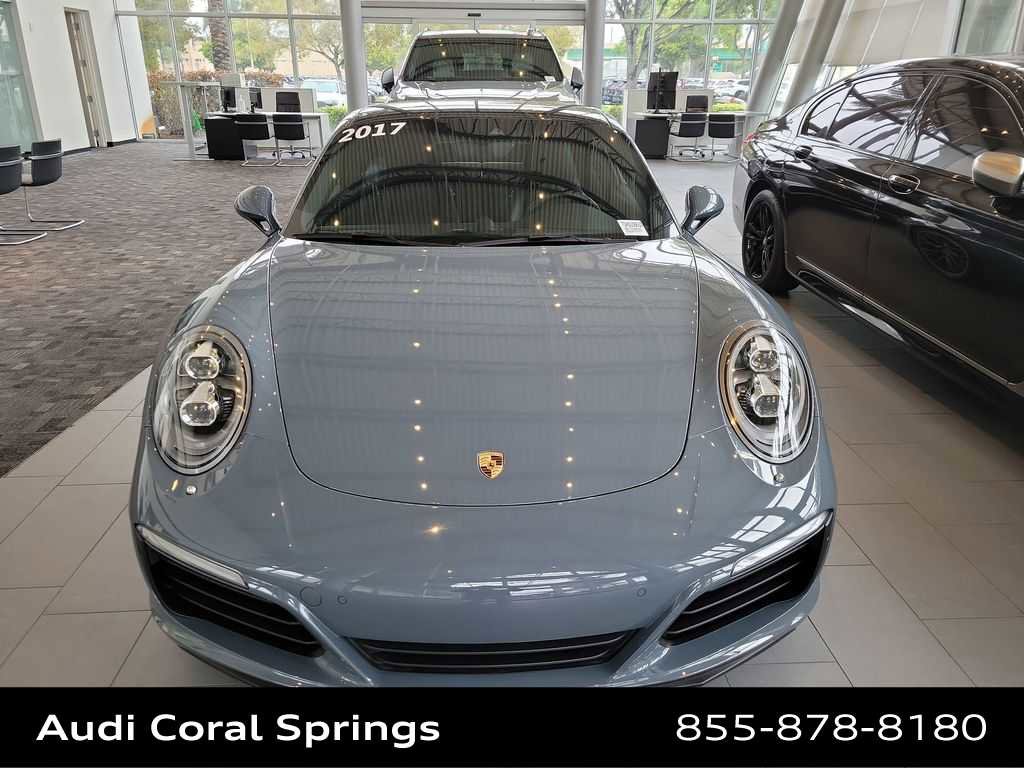 Used 2017 Porsche 911 Carrera image 6