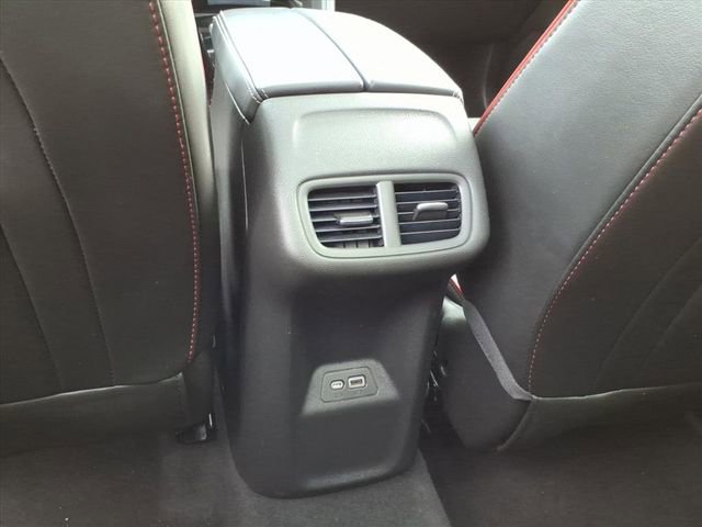 Used 2023 Buick Envision Essence w/ Sport Touring Package image 17