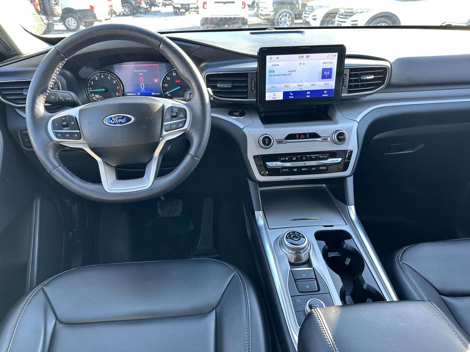 Used 2023 Ford Explorer XLT w/ Equipment Group 202A image 17