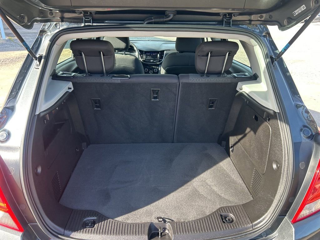 Used 2020 Chevrolet Trax LS image 25