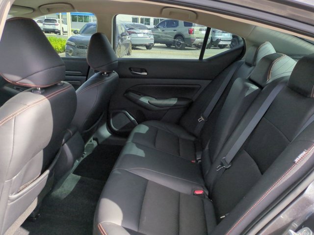 Used 2019 Nissan Altima 2.5 SR image 13