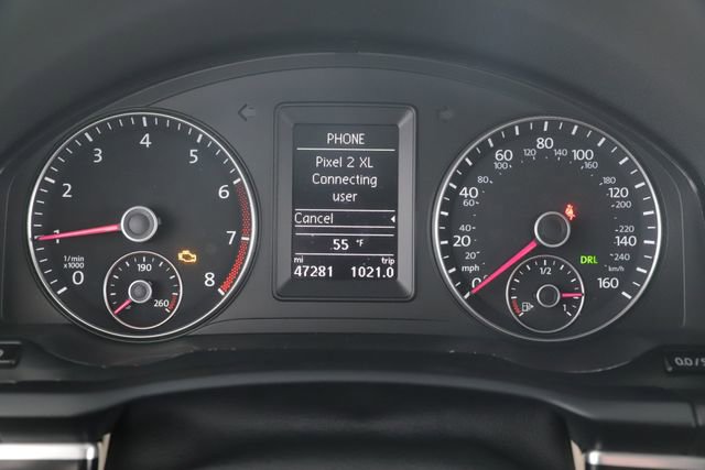 Used 2014 Volkswagen Eos w/ Sport Package image 22
